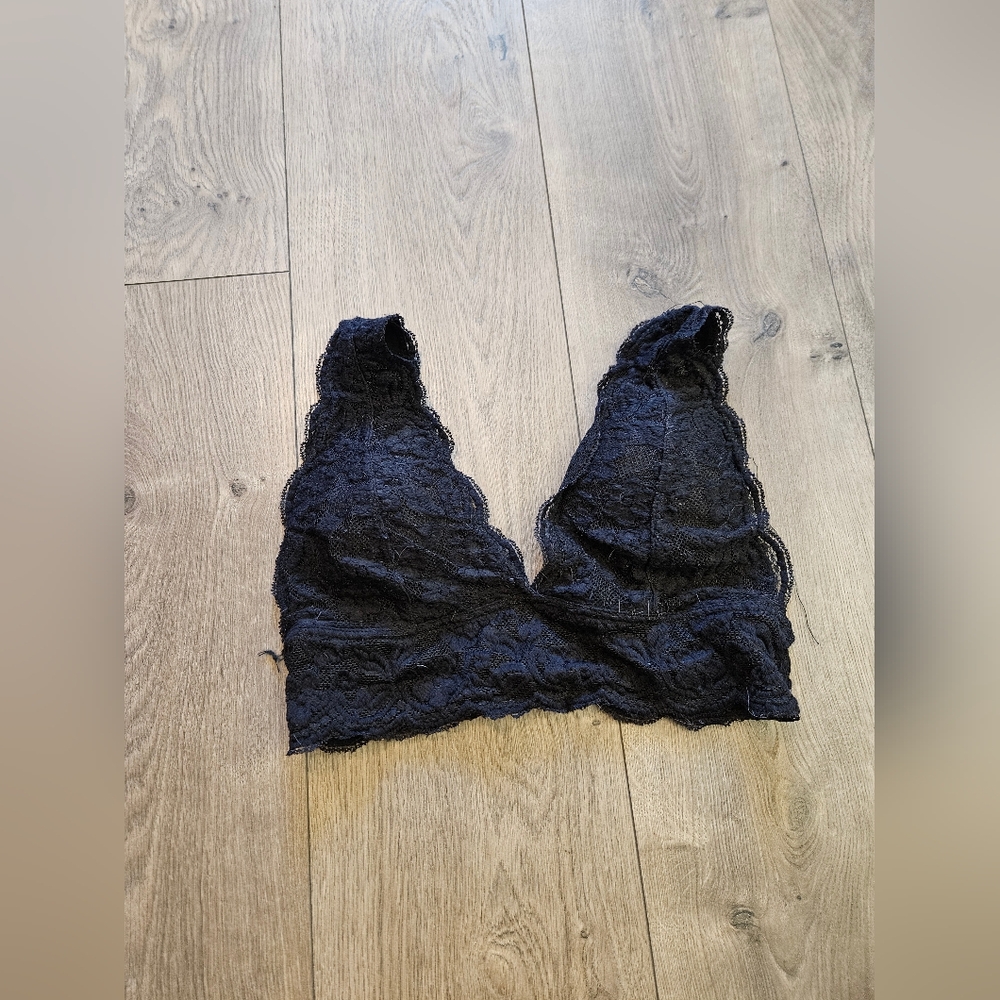 Black Bralette